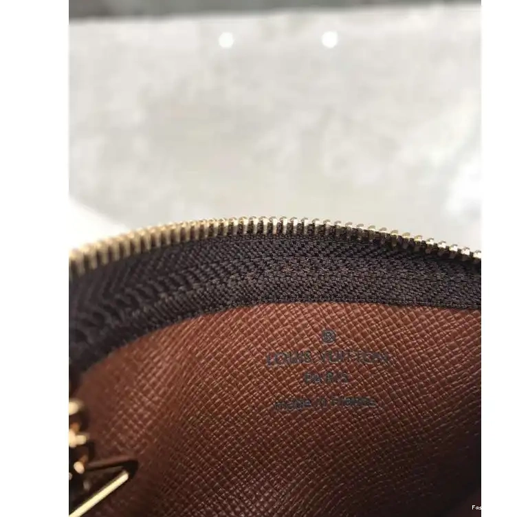 Fashionreps LV Bags 19T1L0493 0822